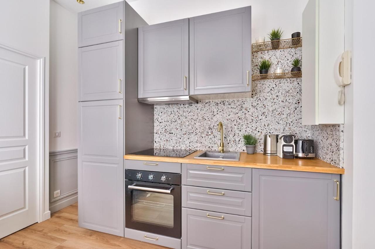 Newly Renovated ! Stunning 2Br Apt In The Heart Of Paris 15 المظهر الخارجي الصورة