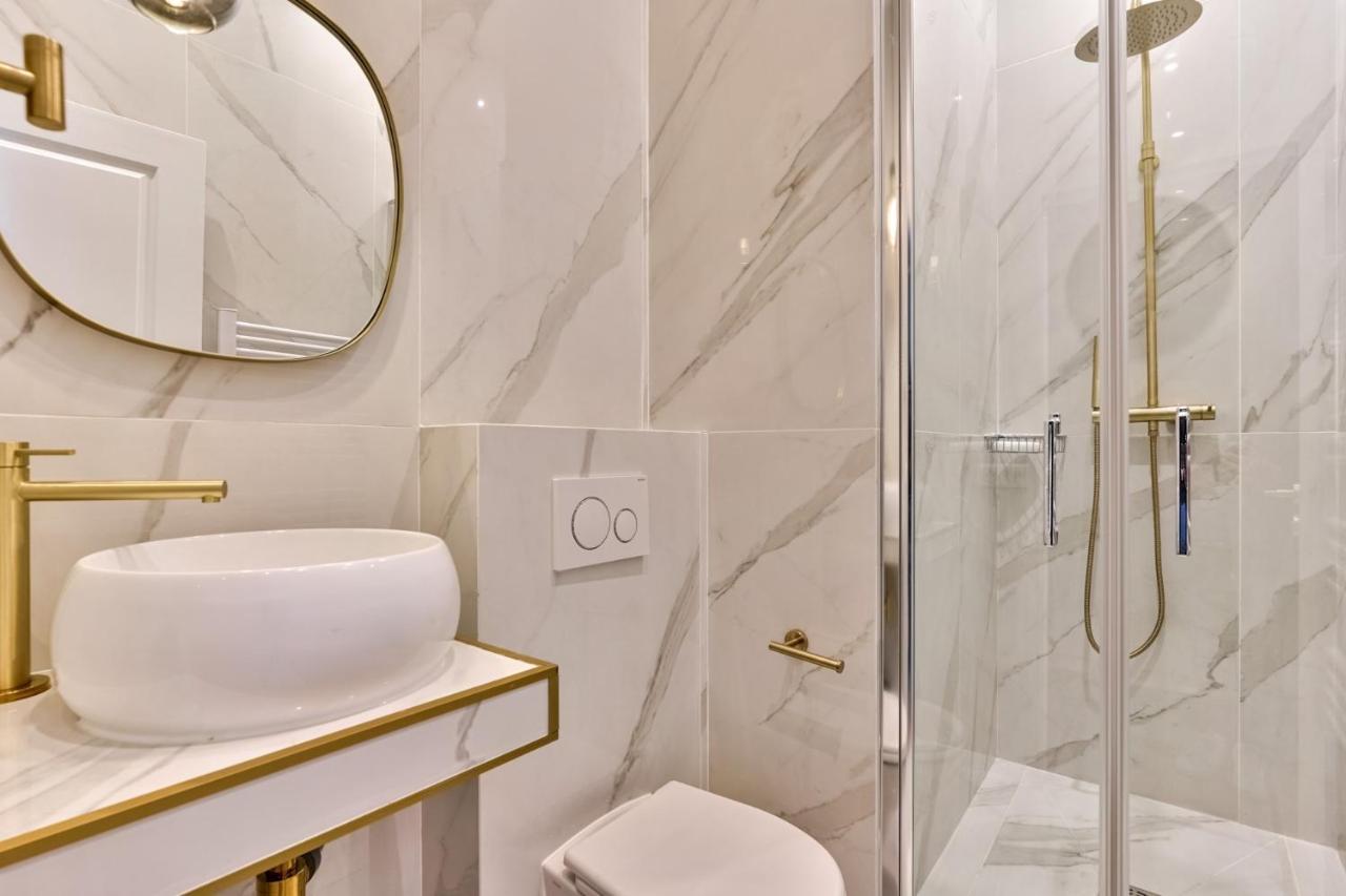 Newly Renovated ! Stunning 2Br Apt In The Heart Of Paris 15 المظهر الخارجي الصورة
